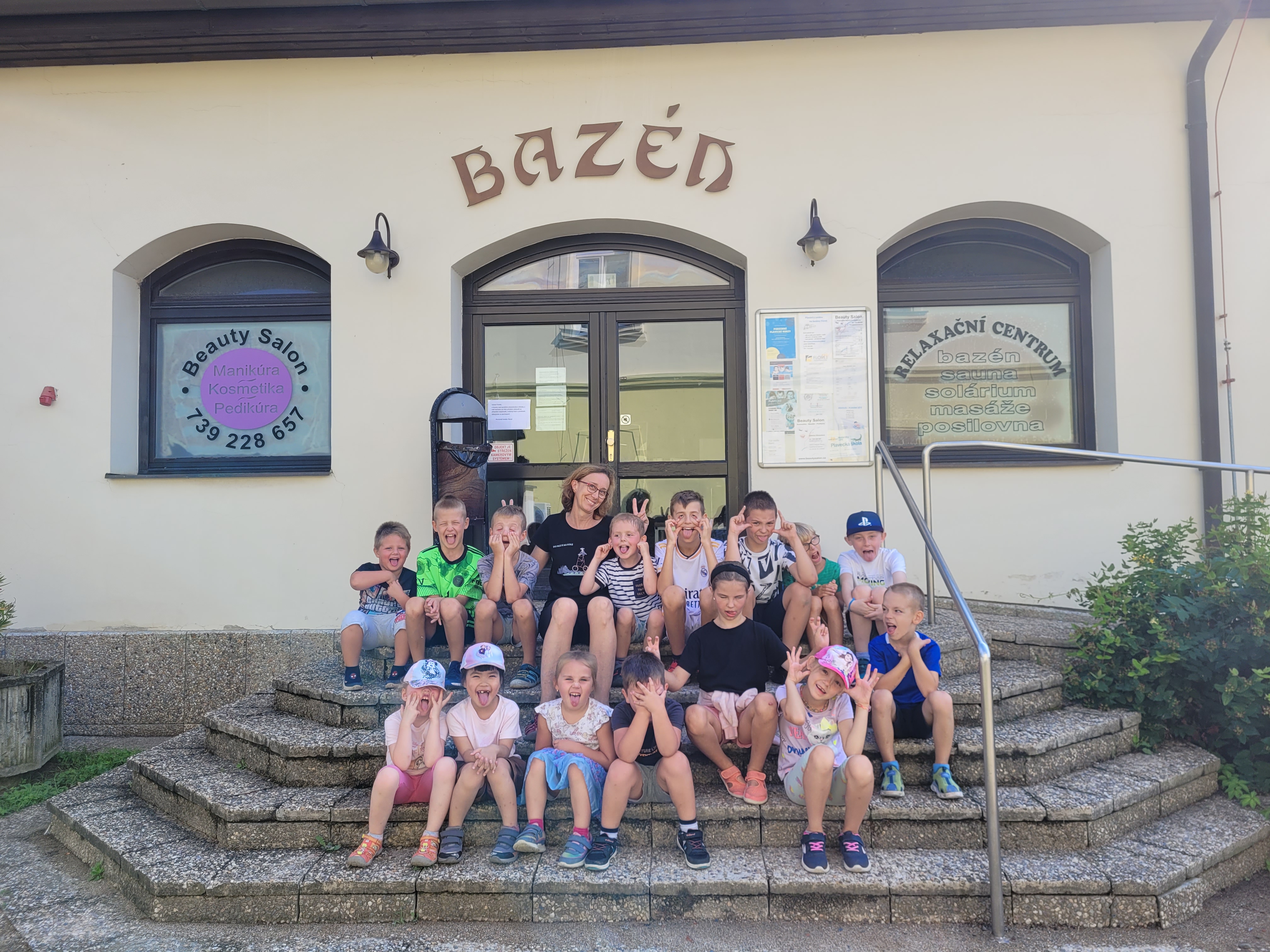 Letní plavecký tábor pro děti – Hotel Floret Praha